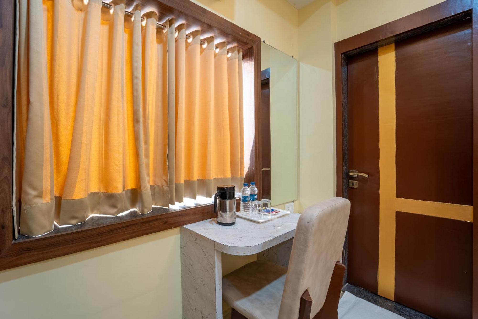 Treebo Premium Zorba Hotel Bhopal Exterior photo
