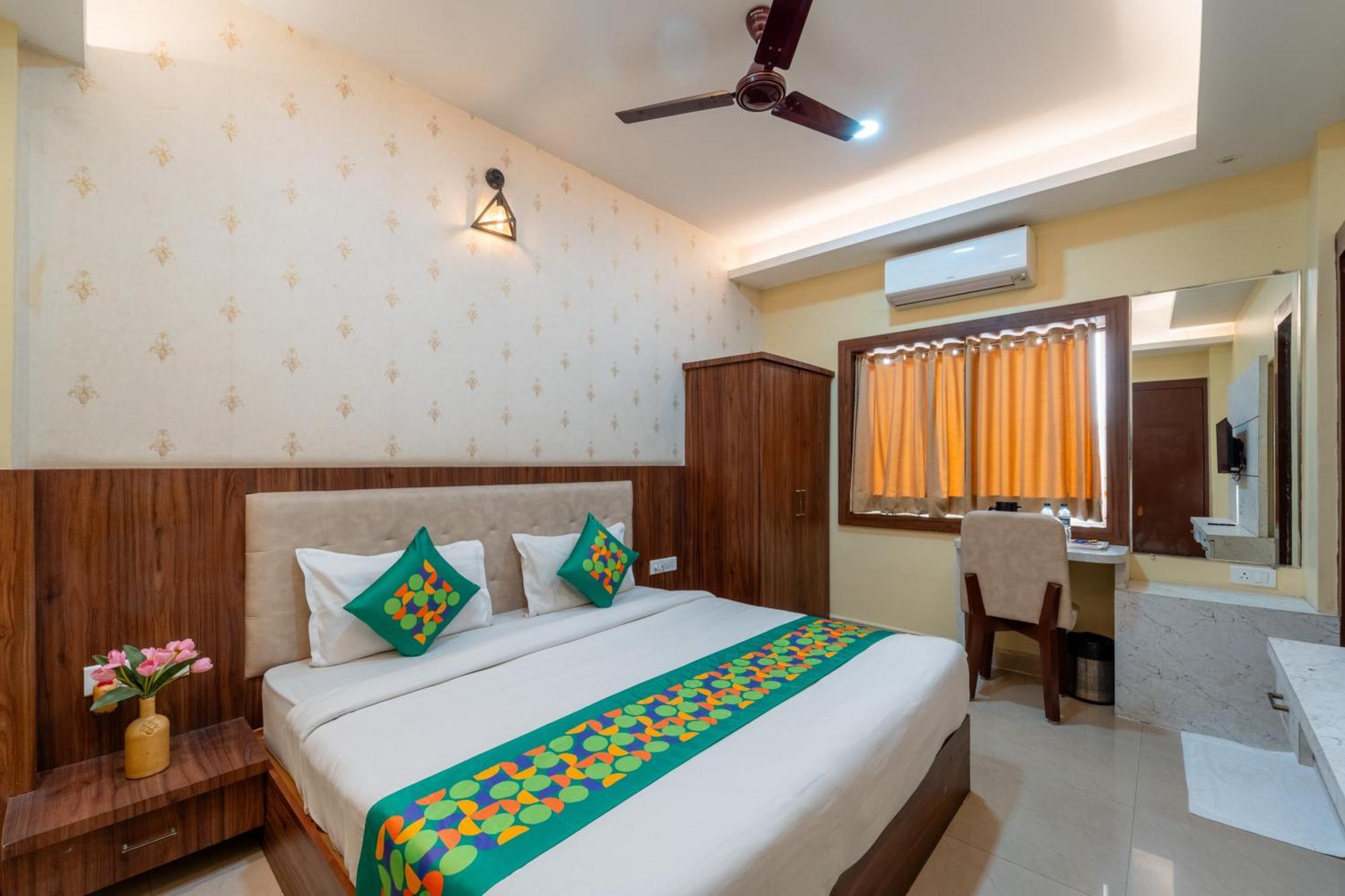 Treebo Premium Zorba Hotel Bhopal Exterior photo
