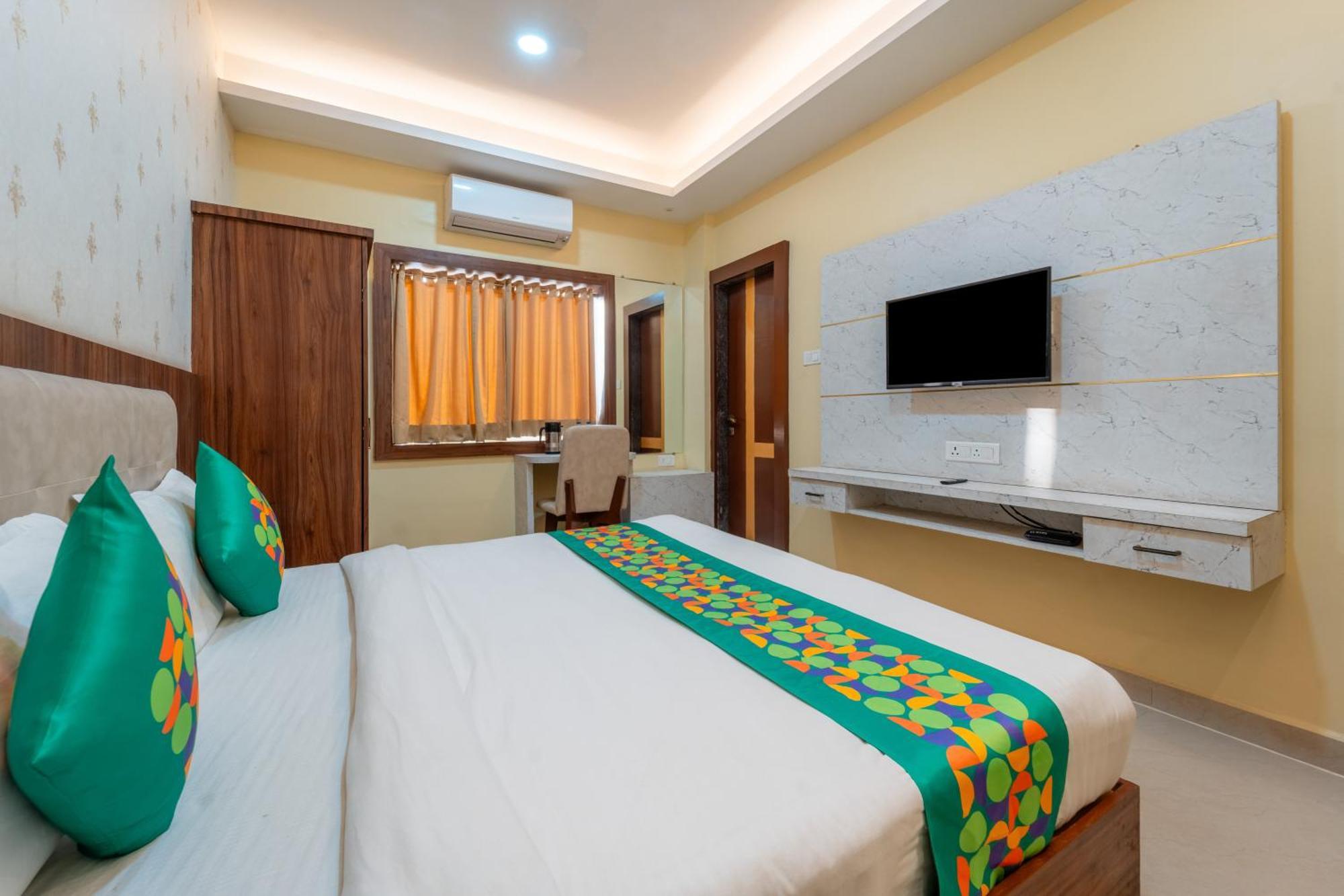 Treebo Premium Zorba Hotel Bhopal Exterior photo